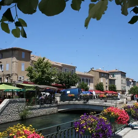 Appartement Avec Vue Sur Le Centre Historique LʼIsle-sur-la-Sorgue